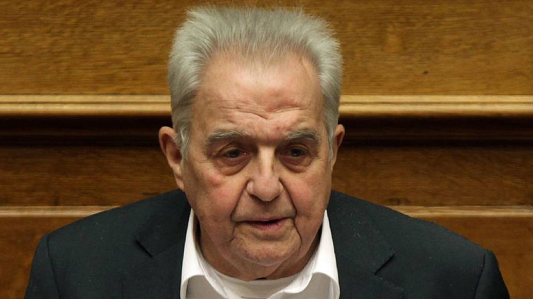 Αλέκος Φλαμπουράρης: Δίνουμε αγώνα ύπαρξης